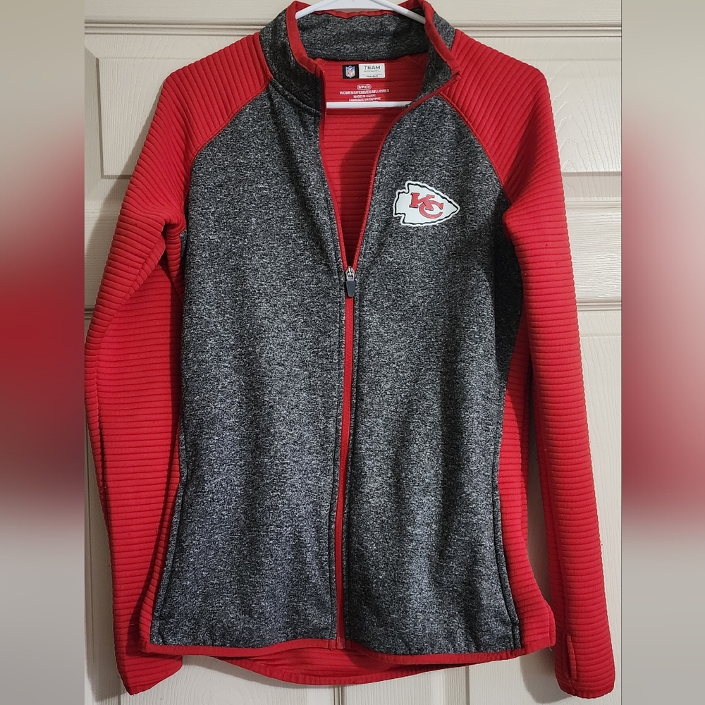 Kansas City Chiefs NFL official Pull Over